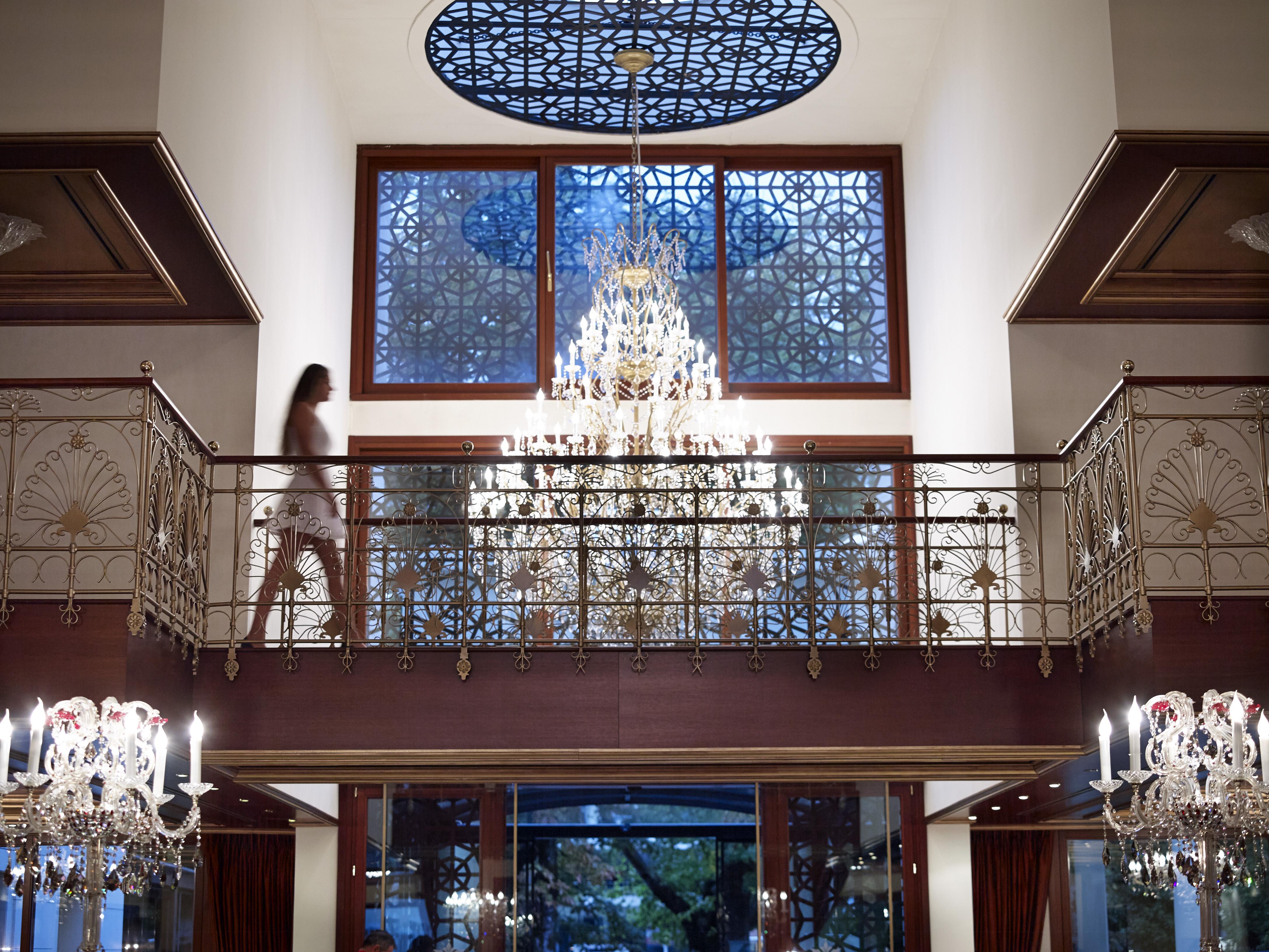 Grand Serai Congress And Spa Ioannina Extérieur photo The lobby of the Taj Bengal