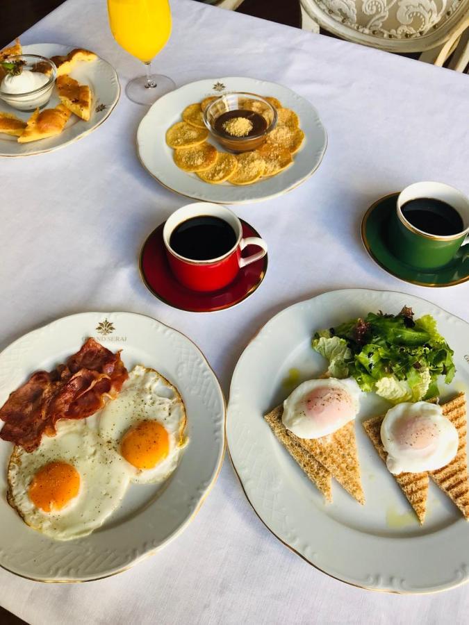 Grand Serai Congress And Spa Ioannina Extérieur photo Breakfast at the Hotel de Ville